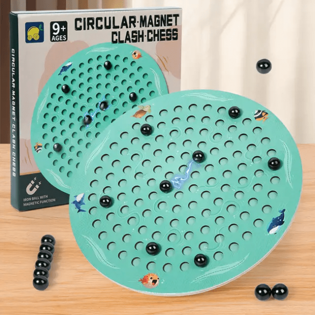 Wooden Circular Magnet Clash Chess